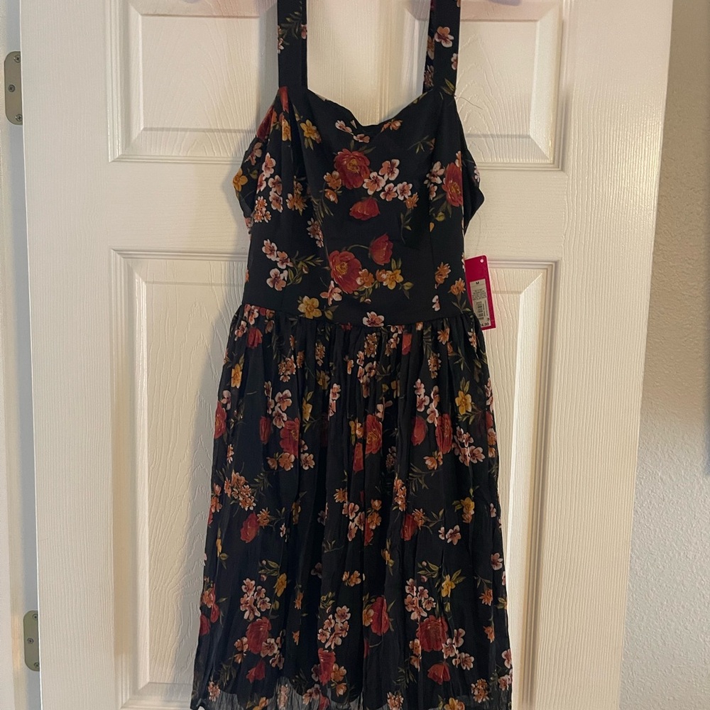 Xhilaration Floral Dress Size M